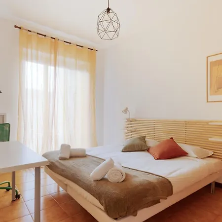 Guesthost - Balcony X4 Loreto M1-m2 Apartamento