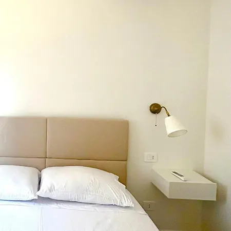 Bilocale Luxury 5 Minuti A Piedi Dalla Metro Affori Centro M3 아파트 *