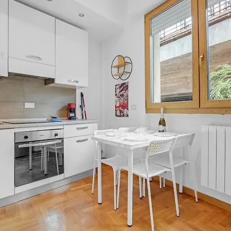 Appartement Modern With Air Conditioning