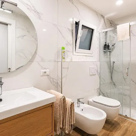 Tortona Chic - Near Navigli With Parking شقة