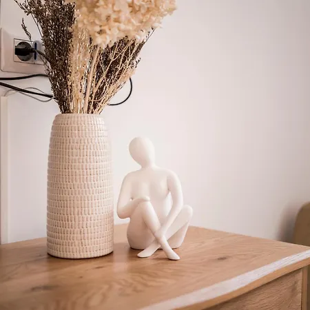 Ponti Cozy - Private Parking Available, Near Navigli, Romolo Metro And Duomo * ميلان