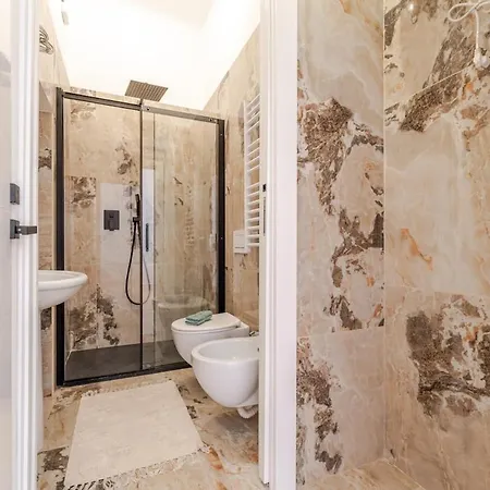 Two-bedroom Arco Flat With Free Parking