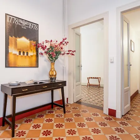 Stylish Flat On The Navigli For 6 * Milano