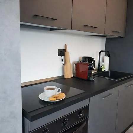 Bright Modern Loft In The Crocetta Area *