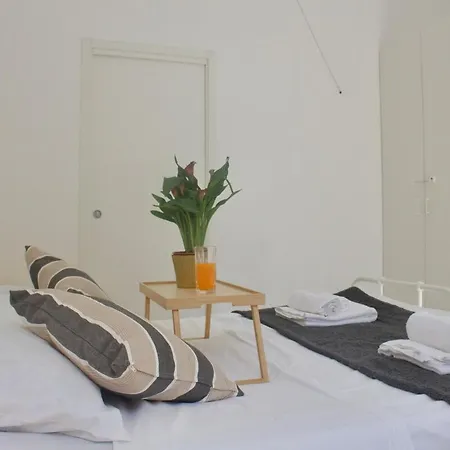 Ample 2-br Space 1 Min To Romolo M2 Διαμέρισμα Μιλάνο