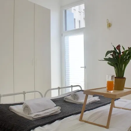 Ample 2-br Space 1 Min To Romolo M2 Διαμέρισμα Μιλάνο