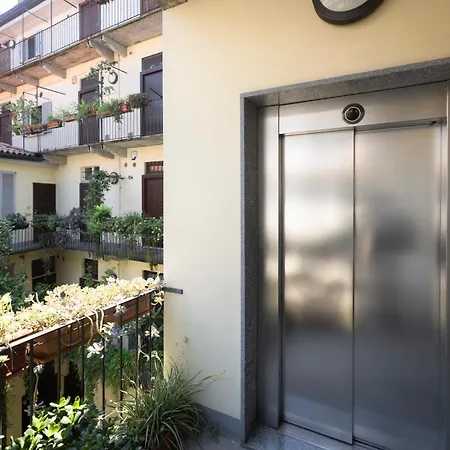 Elegant Navigli View Loft Διαμέρισμα Μιλάνο