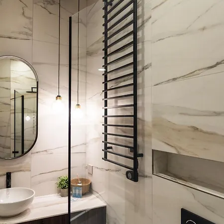 Appartamento Youhosty -fieno Primo Design Loft *