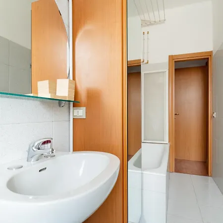 Appartamento Guesthost - Cozy Flat X4 Gioia Mm2 *