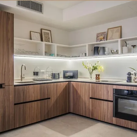 Apartament Nest - A Stone's Throw From M4 Metro Mediolan