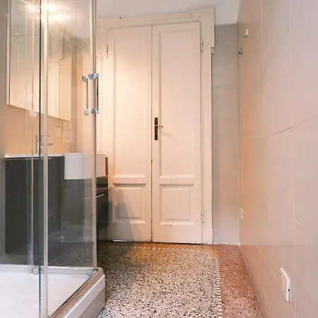Apartment Comecasa Bocconi 3bdr Mailand