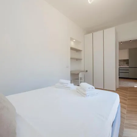 Apartman Xenia - 3 In Via Stadera 5 *
