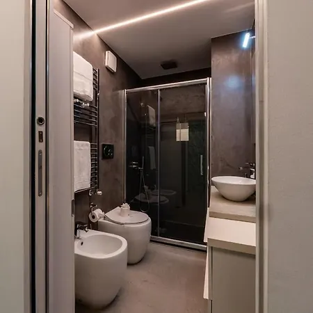 Apartamento Max 6 Guests - Chill House - 3 Stops Duomo M3 *