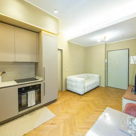 Luxury In The Center 1bedroom With Ac And Balcony * Milan