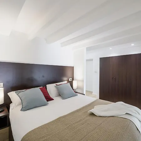 The Ethereal Loft - Cinque Giornate 아파트 *