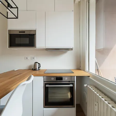 Guesthost - Cozy Balcony Flat Affori Mm3 * ミラノ