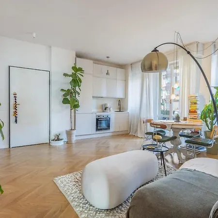 Jungle Hideaway - 2 Min To Metro For Duomo * ميلان