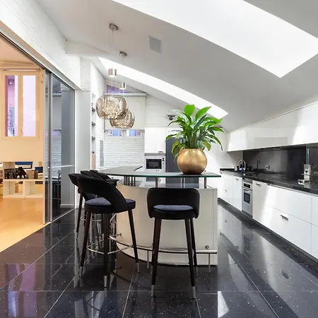 Pool & Billiard - Luxury Loft Di 400mq Con Cinema شقة *