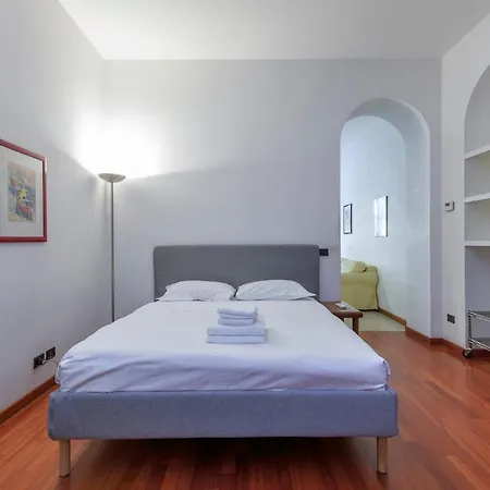 شقة Xenia - 2 In Via Paolo Frisi 8