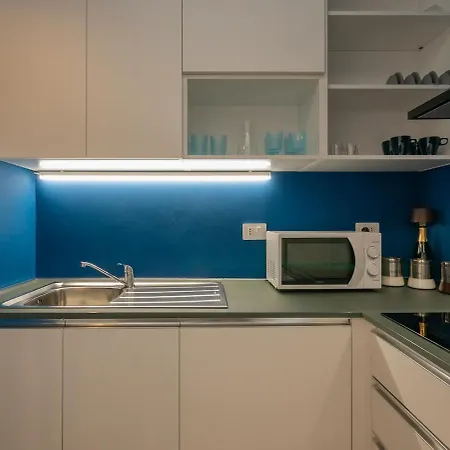 Appartamento Xenia - 2 In Via Codogno 1 *