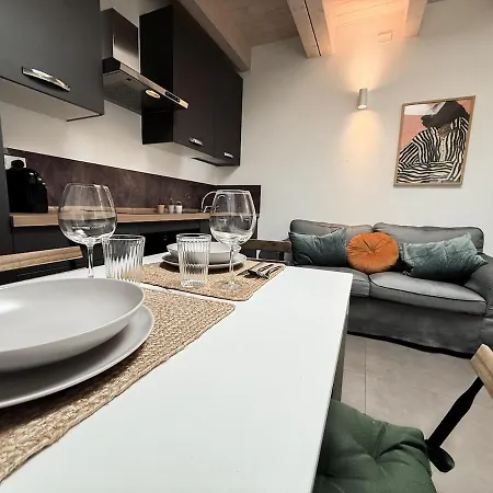 Incantevole Loft Nel Cuore Di - Ple Lodi Apartamento *