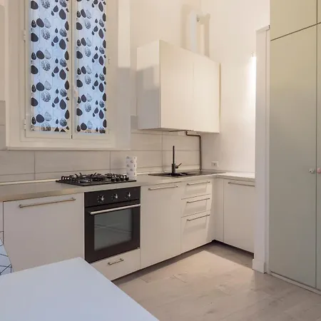 M3 Modern Open-plan Space Close To The Metro شقة *