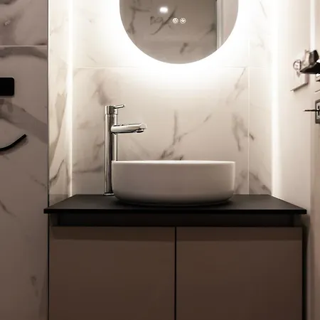 Youhosty - Procaccini 35 Milano