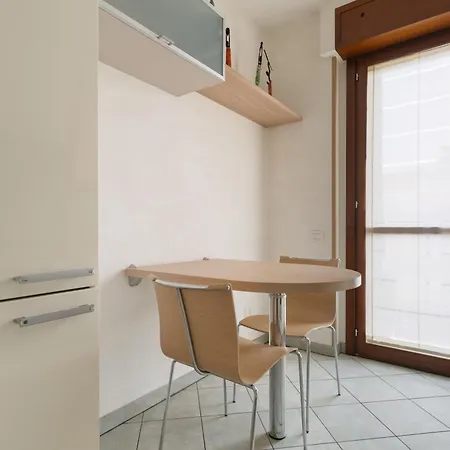 Guesthost - Comfy Flat X4 Near Abbiategrasso Mm2 Apartman
