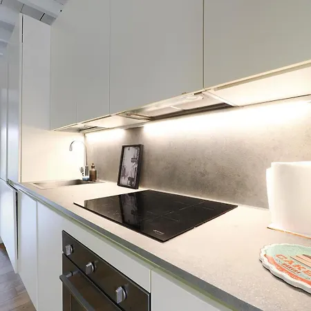 Casa Tiziana - Design Navigli * Milan