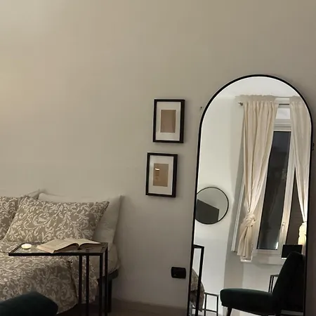 Bollicina Quiet Courtyard Navigli Private Garage Appartement *