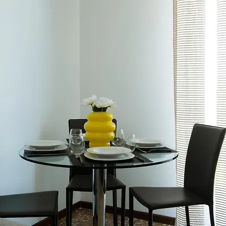 Charming Two-room With View Of San Siro Stadium Upper Floor Διαμέρισμα