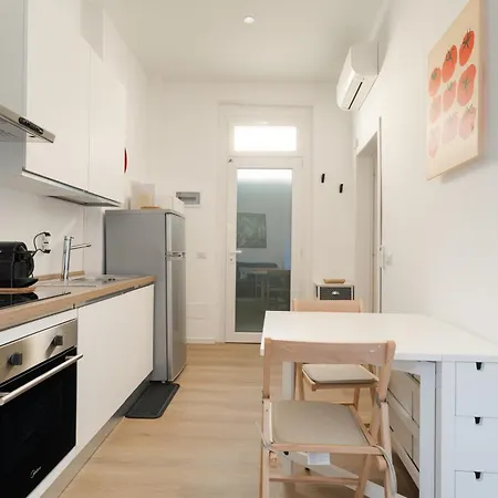 Guesthost - Cozy X3 Near Gorla Mm1 Apartamento *