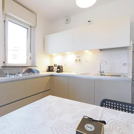 M4 Linate Modern Flat Terrace & Parking Milano
