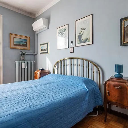 Luxury Penthouse Near Duomo & Colonne Milánó