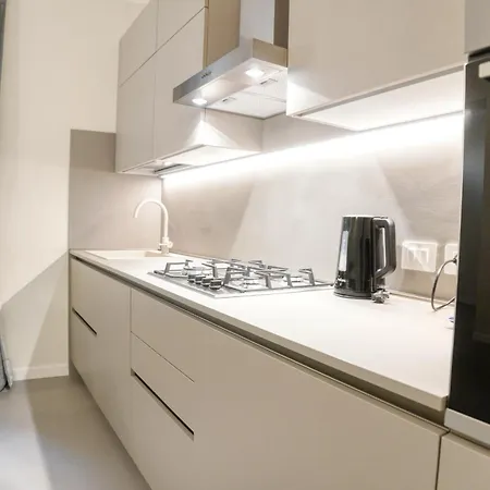 Apartamento Monforte Premium - Steps From San Babila *