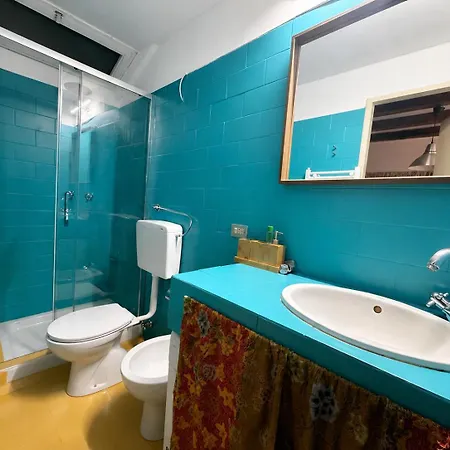 Navigli Art Apartment- M2 Porta Genova ميلان