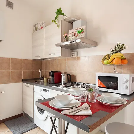Comfort - Near Metro&central Station Appartamento