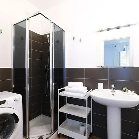 Contempora - Modern 1-bedroom For 4 - Citylife & Fiera شقة *