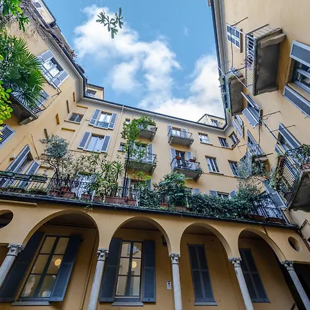 The White Attic - Cattolica District شقة ميلان