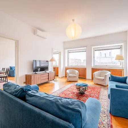 Intrho - Casa Torino 64 Elegant For 10 ميلان