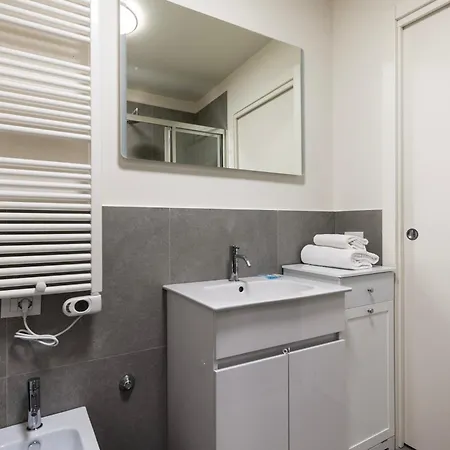 Youhosty - Aquileia 10 Bilocale M4 *