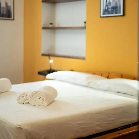 Διαμέρισμα Isola - Porta Nuova- Elegant 1bdr With Balcony