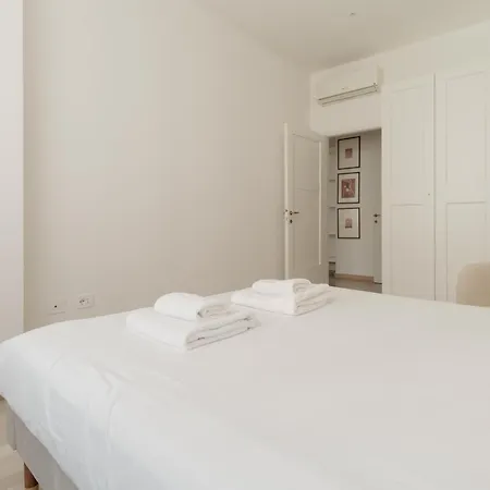 Apartman Guesthost - Cozy Balcony X6 Guastalla Milánó