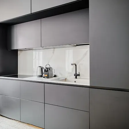 And Modern 2br - Garibaldi Isola