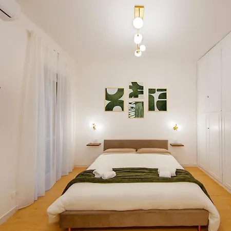 Ego House Moscova A 10 Minuti Dal Duomo, Appartement Milan
