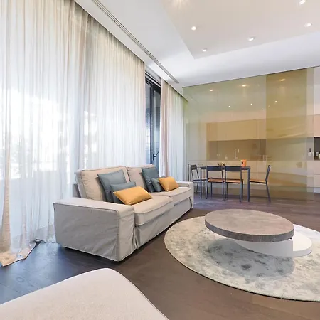 Torre Solea Premium شقة *
