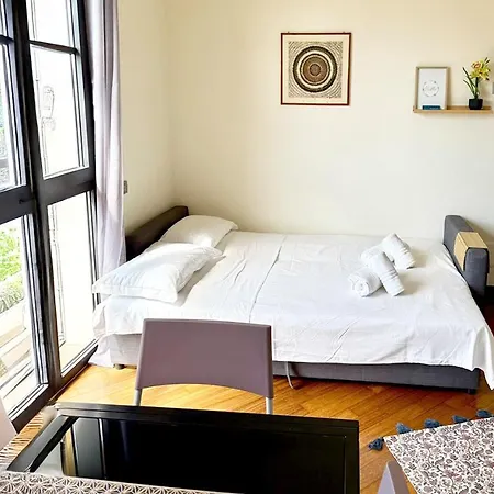 Modern Floor In Porta Romana With Free Parking And Lift Milán