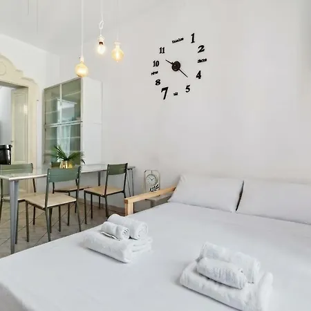 Elegant Comfort Prime Area With Ac & Wi-fi Milão