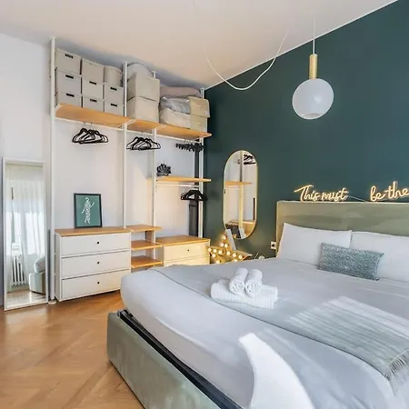 Jungle Hideaway - 2 Min To Metro For Duomo
