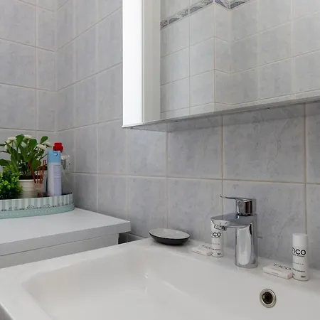 Appartement Xenia - 3 In Via Ripamonti 109 Milaan